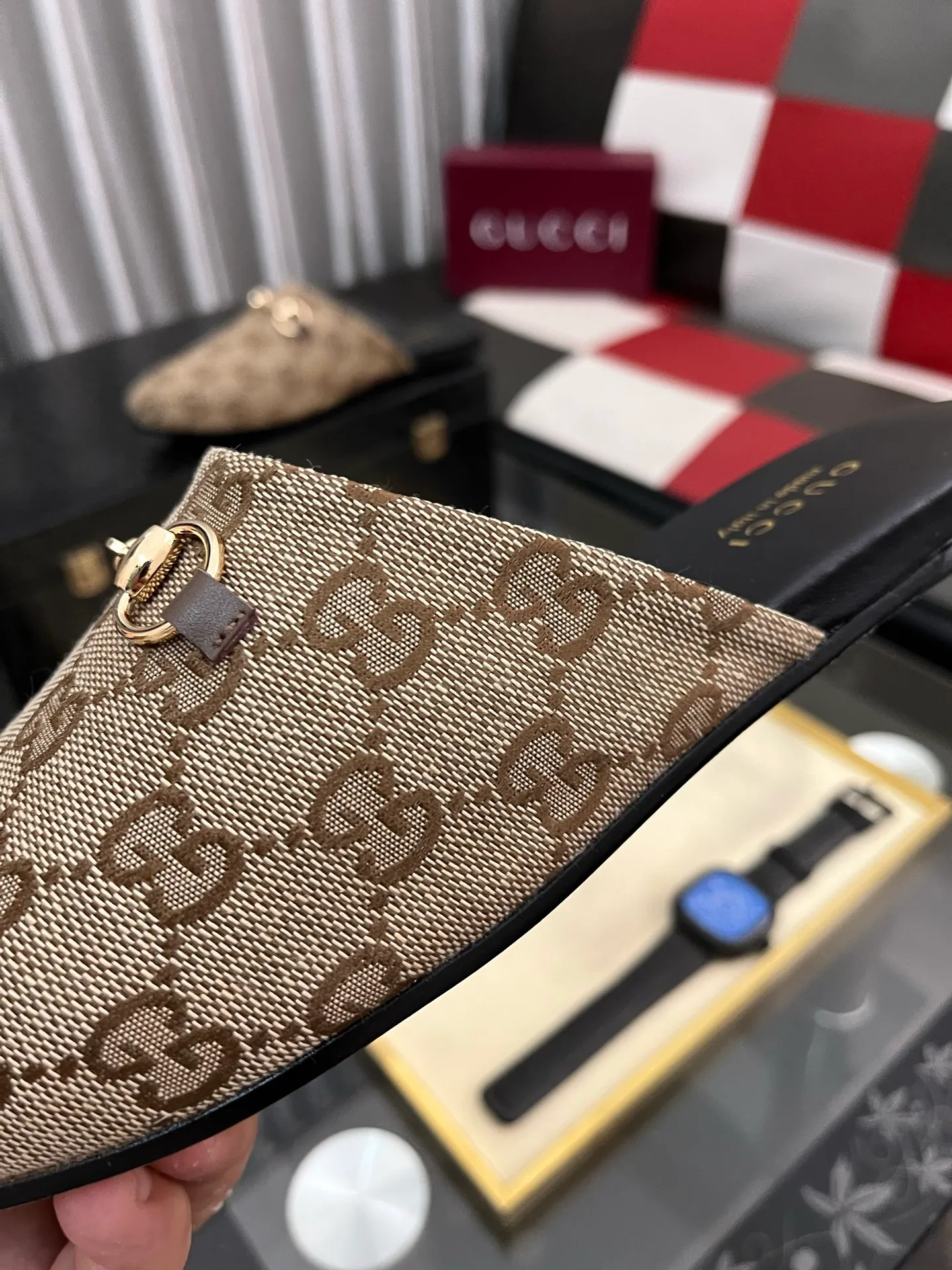 Men's shoes 💰480⌚️⌚️[Gucci] 2024 new season half-slip men's shoes, made of Italian imported first-layer frosted cowhide➕sheepskin lining, original hardware buckle, original combination wear-resistant outsole, real shot 🎬 Very comfortable on the feet, size 36-44